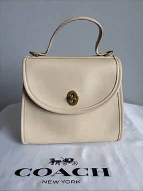 Vintage Coach Regina Bag #9983 in Bone